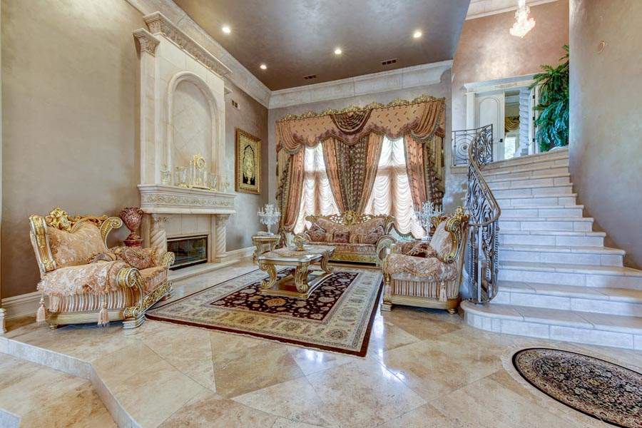 Formal Living Room Elegance | 6005 Via Alicante Granite Bay